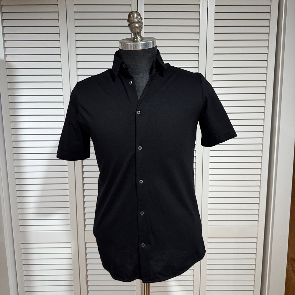 COS Men's Black Short-Sleeve Button-Up Shirt
